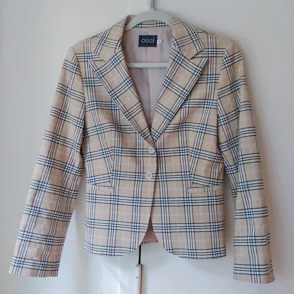 OGGI Designer's Jacket Blazer Fits sizes Small and 4-6 Boutique purchase - Picture 9 of 15